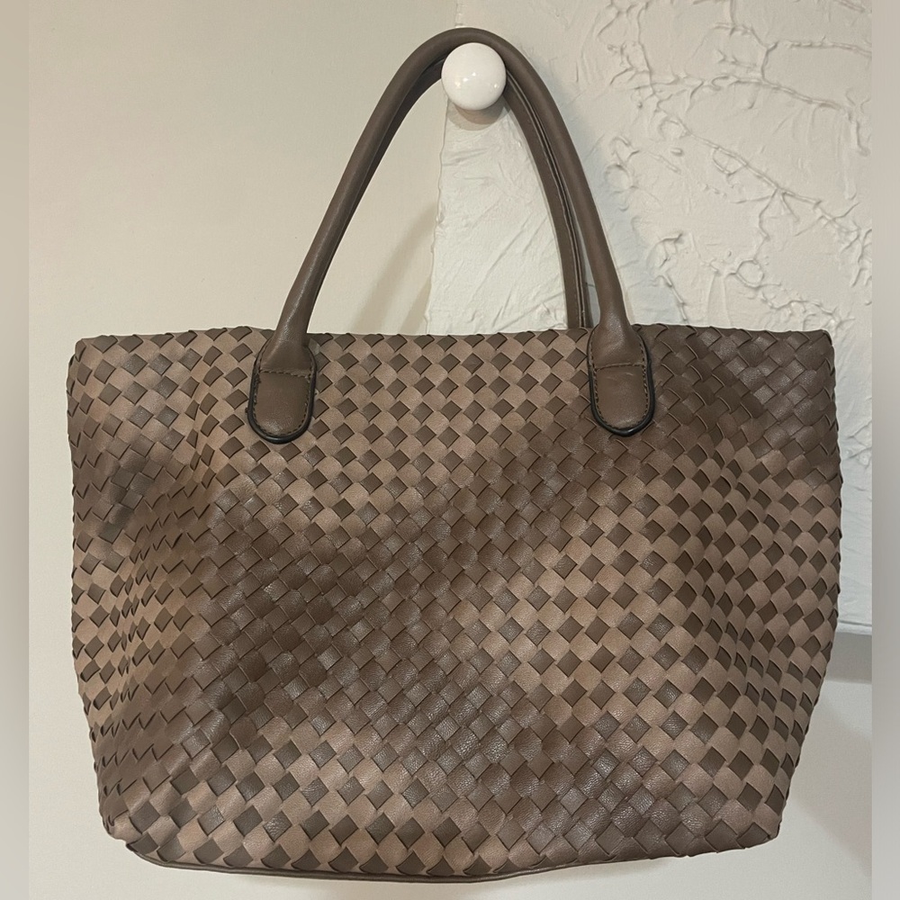 David Jones Basket Weave Brown Purse